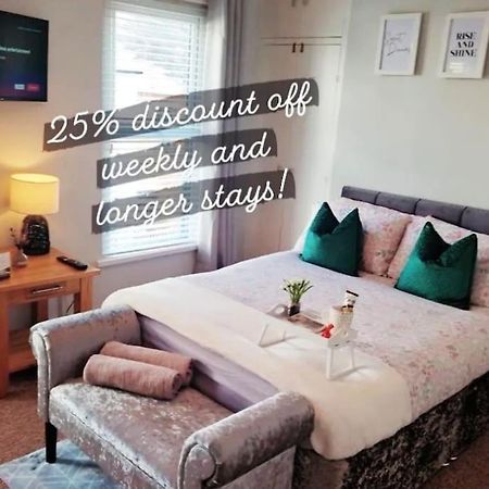 16 Stewart'S Terrace Derry City Bt48 7Lj Villa Esterno foto